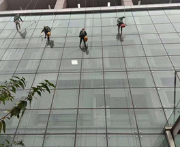 外墙清洗人工单价是多少?