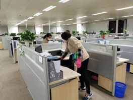 为何大中企业都将保洁外包给专业保洁托管公司呢？