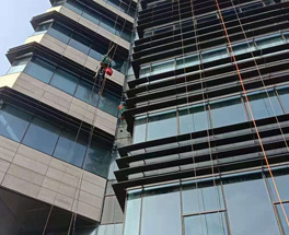 高空外墙清洗有什么必要性？高空外墙清洗有什么安全要求？